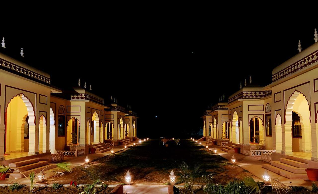 The Grand Barso Hotel Bharatpur Exterior photo