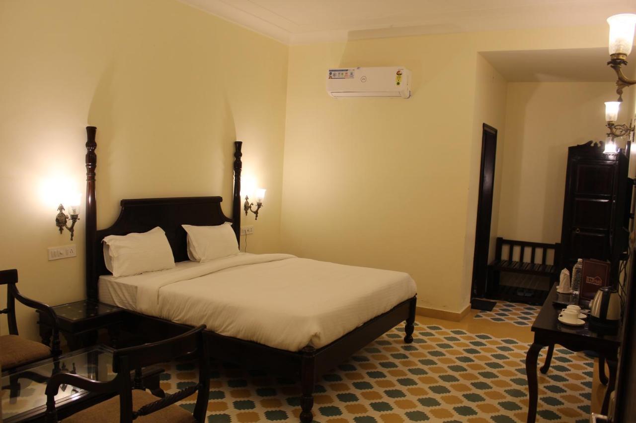 The Grand Barso Hotel Bharatpur Exterior photo