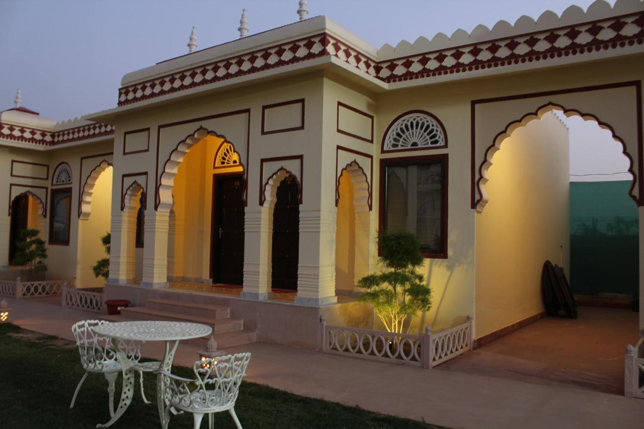 The Grand Barso Hotel Bharatpur Exterior photo