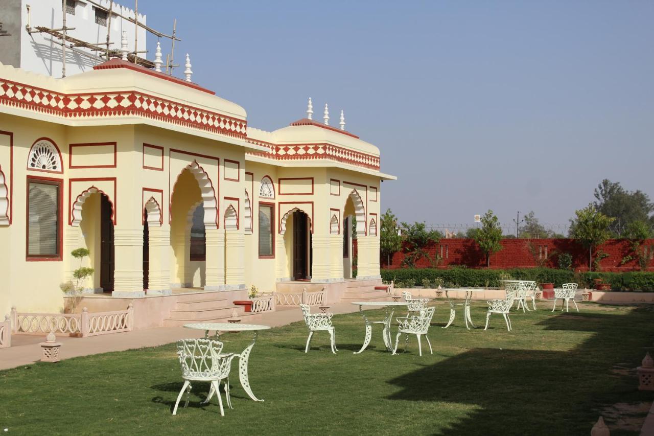The Grand Barso Hotel Bharatpur Exterior photo