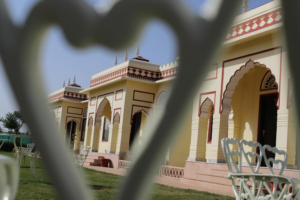 The Grand Barso Hotel Bharatpur Exterior photo