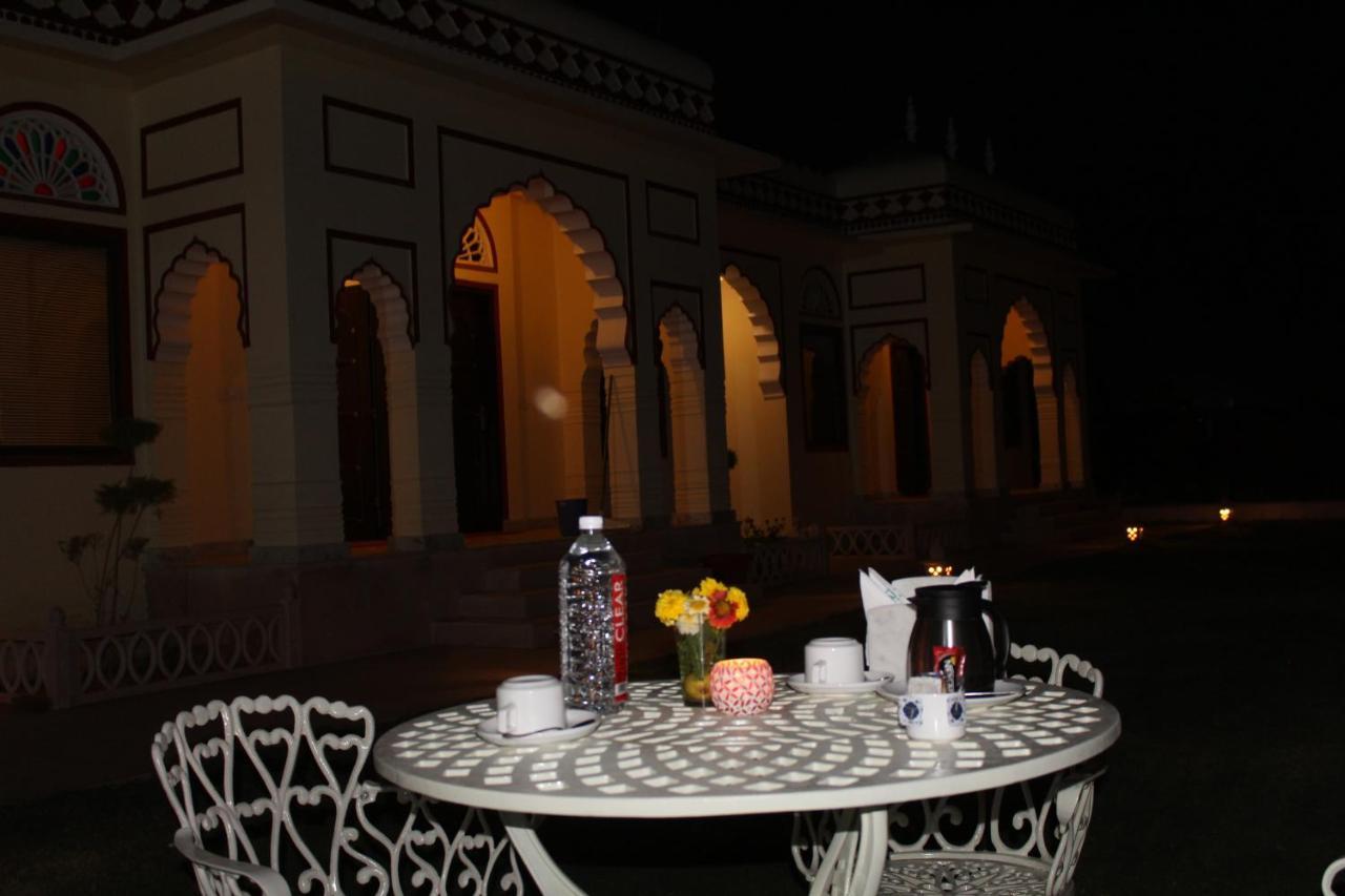 The Grand Barso Hotel Bharatpur Exterior photo