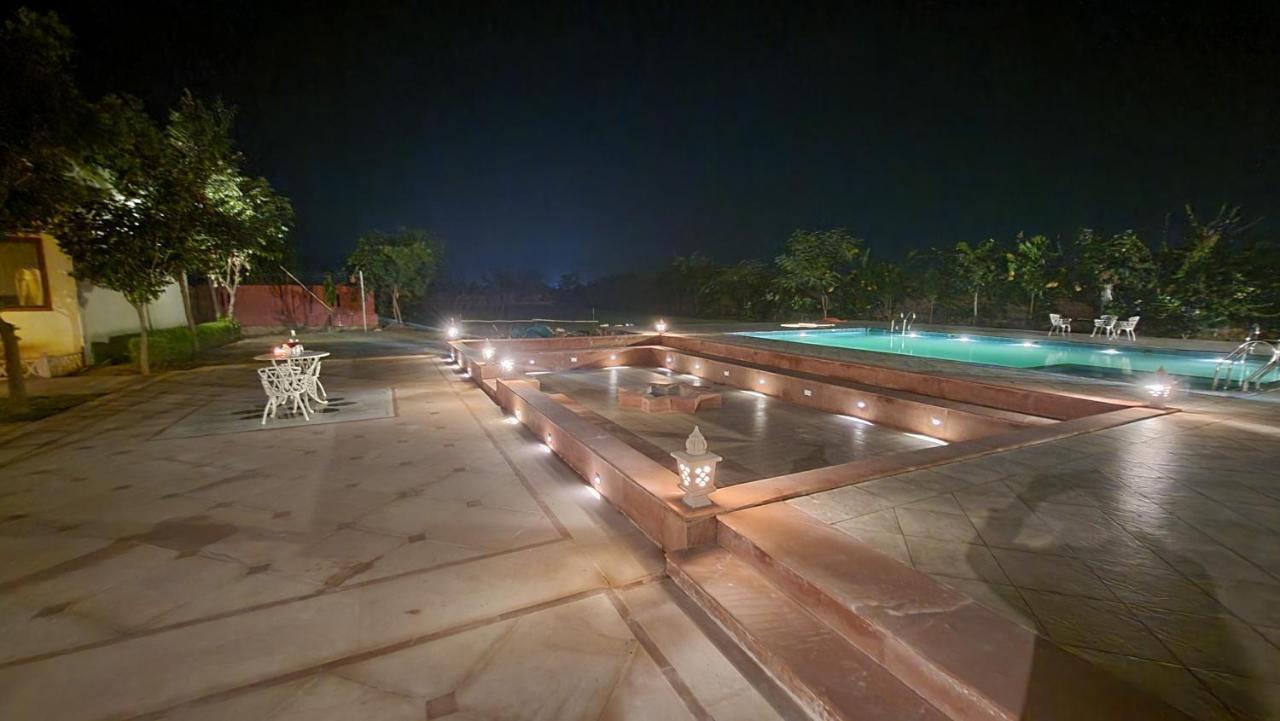 The Grand Barso Hotel Bharatpur Exterior photo