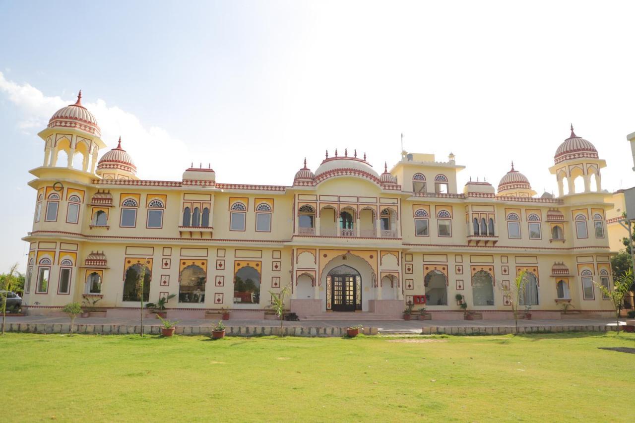 The Grand Barso Hotel Bharatpur Exterior photo