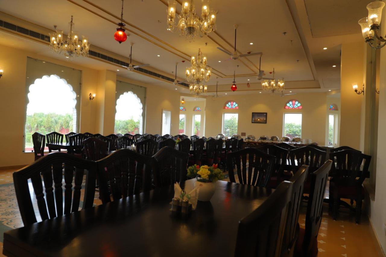 The Grand Barso Hotel Bharatpur Exterior photo